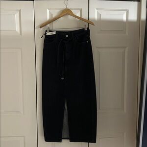 Banana Republic Black 5 Pocket Denim Midi Skirt - Size 2